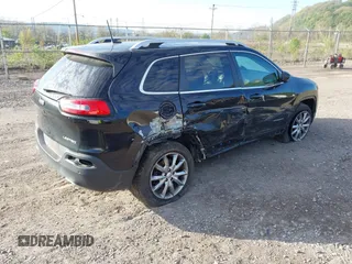 2018 Jeep Cherokee Limited z VIN 1C4PJMDB0JD617018, wystawiony jako IAAI lot #42093305 z przebiegiem 81 433 mil mil oraz . Historia ofert i sprzedaży dostępna na DreamBid. Obrazek 4.