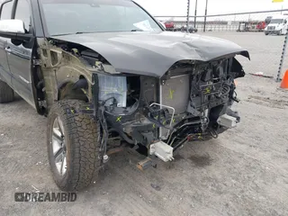 2018 Toyota Tacoma SR with VIN 3TMGZ5AN5JM159932, listed as a IAAI auction lot 41731655 with 138,780 mi miles. Bid and sale history available at carsss.com. Image 6.