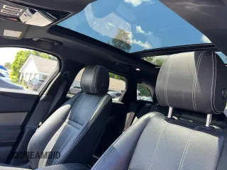 2019 Land Rover Range Rover Velar S with VIN SALYB2EX4KA797258, listed as a Copart auction lot 58987705 with 159,975 mi miles and Clean title. Bid and sale history available at DreamBid. Image 9.