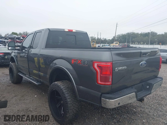 2015 Ford F-150 XLT z VIN 1FTFX1EG2FFA85236, wystawiony jako IAAI lot #41401898 z przebiegiem 170 730 mil mil oraz . Historia ofert i sprzedaży dostępna na DreamBid. Obrazek 3.