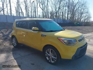 2014 Kia Soul + with VIN KNDJP3A56E7005701, listed as a IAAI auction lot 41992780 with 127,658 mi miles. Bid and sale history available at carsss.com. Image 1.
