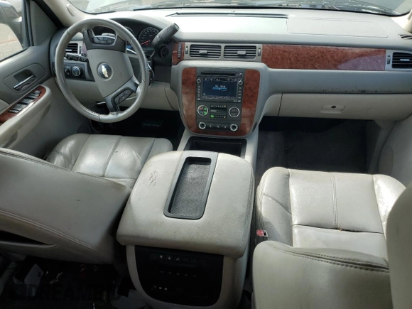 2009 Chevrolet Suburban LT w/1LT with VIN 1GNFK26349R280071, listed as a Copart auction lot 74258504 with 166,122 mi miles and Salvage Title. Bid and sale history available at carsss.com. Image 8.