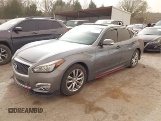 2015 Infiniti M35h Hybrid with VIN JN1EY1AP2FM510029, listed as a IAAI auction lot 41795913 with 152,475 mi miles. Bid and sale history available at carsss.com. Image 17.