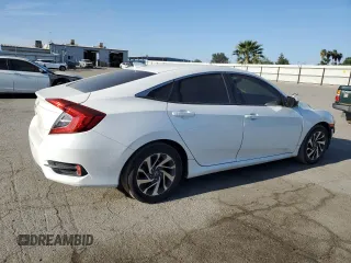 2017 Honda Civic EX z VIN 19XFC2F75HE201784, wystawiony jako Copart lot #53881115 z przebiegiem 135 348 mil mil oraz Szkoda całkowita • Salvage title. Historia ofert i sprzedaży dostępna na DreamBid. Obrazek 3.