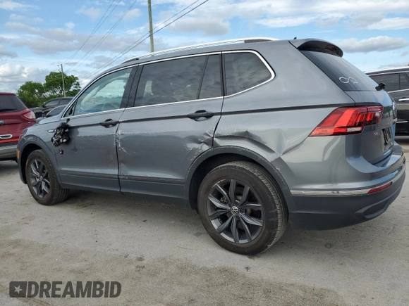 2022 Volkswagen Tiguan SE with VIN 3VV3B7AX9NM167961, listed as a Copart auction lot 54438295 with 47,054 mi miles and Salvage title. Bid and sale history available at DreamBid. Image 2.