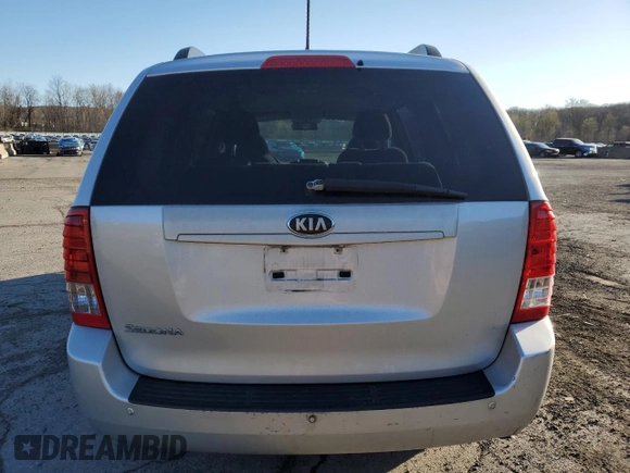 2014 Kia Sedona LX with VIN KNDMG4C70E6536481, listed as a Copart auction lot 53206255 with 175,565 mi miles and Salvage Title. Bid and sale history available at carsss.com. Image 6.