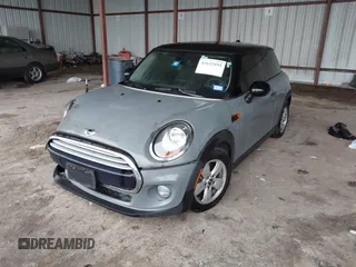 2015 MINI Hardtop with VIN WMWXM5C51F3B34207, listed as a IAAI auction lot 41615894 with 15,787 mi miles and . Bid and sale history available at DreamBid. Image 17.