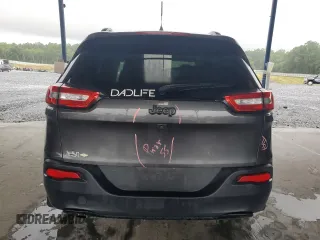 2016 Jeep Cherokee Sport z VIN 1C4PJLAB9GW371386, wystawiony jako Copart lot #57554195 z przebiegiem 158 250 mil mil oraz Szkoda całkowita • Salvage title. Historia ofert i sprzedaży dostępna na DreamBid. Obrazek 6.