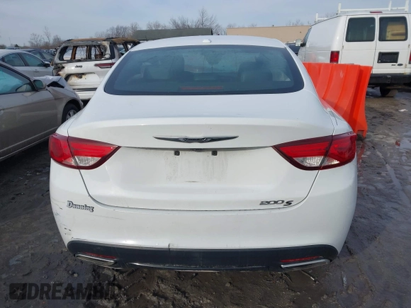 2016 Chrysler 200 S with VIN 1C3CCCBG4GN109871, listed as a IAAI auction lot 41666592 with 1 mi miles. Bid and sale history available at carsss.com. Image 15.