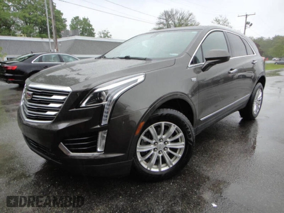 2019 Cadillac XT5 AWD z VIN 1GYKNBRS6KZ1997XX, wystawiony jako Copart lot #60343895 z przebiegiem 22 500 mil mil oraz Czysty tytuł • Clean title. Historia ofert i sprzedaży dostępna na DreamBid. Obrazek 2.