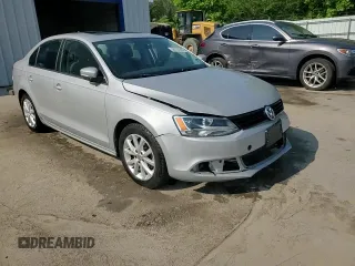 2012 Volkswagen Jetta SE with VIN 3VWDP7AJ3CM470485, listed as a Copart auction lot 59732365 with 183,882 mi miles and Salvage title. Bid and sale history available at DreamBid. Image 13.