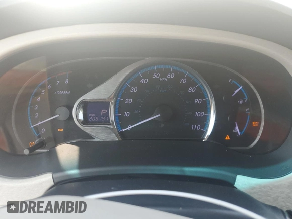 2013 Toyota Sienna XLE with VIN 5TDDK3DC1DS054265, listed as a Copart auction lot 59713835 with 206,197 mi miles and Salvage title. Bid and sale history available at DreamBid. Image 9.
