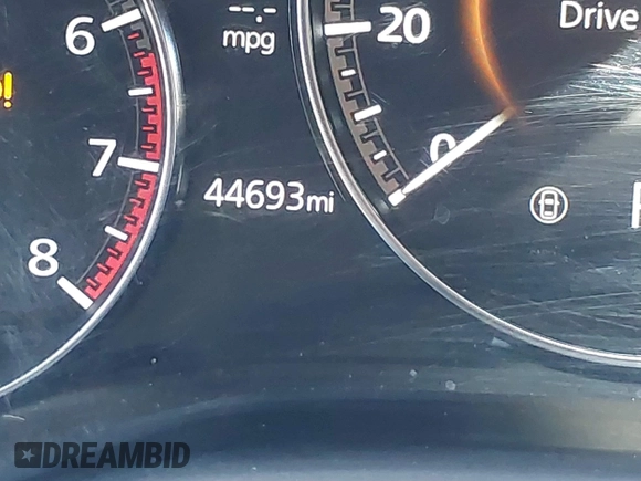 2022 Mazda 3 2.5 Turbo z VIN 3MZBPBAY8NM308426, wystawiony jako IAAI lot #41808563 z przebiegiem 44 693 mil mil oraz . Historia ofert i sprzedaży dostępna na DreamBid. Obrazek 16.