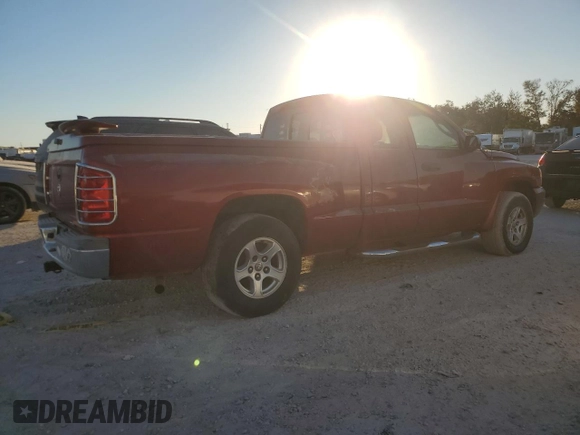 2006 Dodge Dakota SLT with VIN 1D7HW42NX6S518864, listed as a Copart auction lot 82934094 with 179,075 mi miles and Clean Title. Bid and sale history available at carsss.com. Image 3.