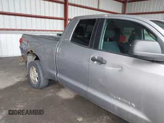 2008 Toyota Tundra 4WD Truck with VIN 5TBBV54168S492738, listed as a IAAI auction lot 41933935 with 225,767 mi miles. Bid and sale history available at carsss.com. Image 6.