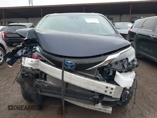 2024 Toyota Sienna XLE with VIN 5TDJSKFC3RS129744, listed as a IAAI auction lot 41564077 with 9,224 mi miles and . Bid and sale history available at DreamBid. Image 12.