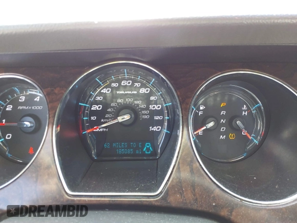2011 Ford Taurus SEL with VIN 1FAHP2EW4BG183541, listed as a IAAI auction lot 41832302 with 185,085 mi miles. Bid and sale history available at carsss.com. Image 7.