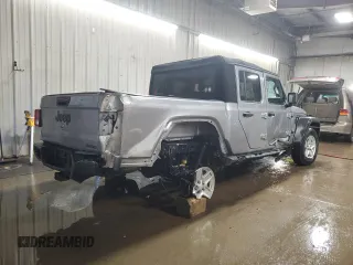 2020 Jeep Gladiator Sport S z VIN 1C6HJTAG2LL120101, wystawiony jako Copart lot #47842005 z przebiegiem 59 988 mil mil oraz Szkoda całkowita • Salvage title. Historia ofert i sprzedaży dostępna na DreamBid. Obrazek 3.