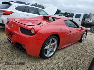 2014 Ferrari 458 Italia z VIN ZFF68NHA7E0202940, wystawiony jako Copart lot #74242784 z przebiegiem Nie podano mil oraz Nie do naprawy. Historia ofert i sprzedaży dostępna na DreamBid. Obrazek 3.