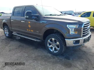 2015 Ford F-150 XLT with VIN 1FTEW1EG8FKE04306, listed as a IAAI auction lot 41864522 with 133,373 mi miles. Bid and sale history available at carsss.com. Image 1.