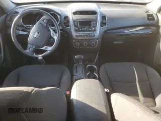 2014 Kia Sorento LX with VIN 5XYKT3A67EG430100, listed as a Copart auction lot 49814745 with 146,158 mi miles and Salvage Title. Bid and sale history available at carsss.com. Image 8.