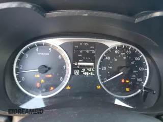 2021 Nissan Versa S z VIN 3N1CN8DV3ML895966, wystawiony jako Copart lot #47865445 z przebiegiem 46 645 mil mil oraz Szkody całkowita. Historia ofert i sprzedaży dostępna na DreamBid. Obrazek 9.