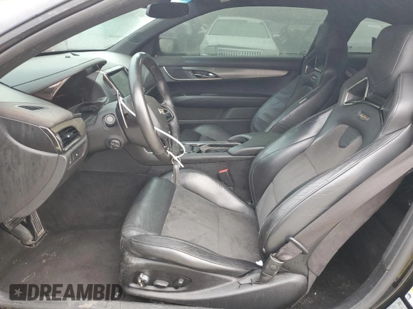 2016 Cadillac ATS-V z VIN 1G6AN1RY6G0194857, wystawiony jako Copart lot #84469434 z przebiegiem 113 521 mil mil oraz Szkody całkowita. Historia ofert i sprzedaży dostępna na DreamBid. Obrazek 7.