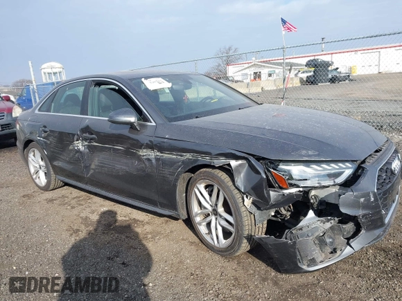 2022 Audi A4 S line Premium Plus z VIN WAUEAAF41NN015360, wystawiony jako IAAI lot #41320262 z przebiegiem 63 275 mil mil oraz . Historia ofert i sprzedaży dostępna na DreamBid. Obrazek 18.