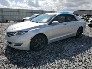 2013 Lincoln MKZ z VIN 3LN6L2G94DR820729, wystawiony jako Copart lot #53243145 z przebiegiem 111 753 mil mil oraz Szkoda całkowita • Salvage title. Historia ofert i sprzedaży dostępna na DreamBid. Obrazek 1.