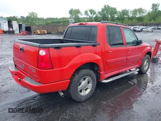2005 Ford Explorer Sport Trac XLS z VIN 1FMZU77K95UB44976, wystawiony jako IAAI lot #42341706 z przebiegiem 107 539 mil mil oraz . Historia ofert i sprzedaży dostępna na DreamBid. Obrazek 4.