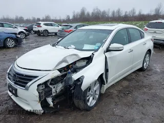 2015 Nissan Altima SV z VIN 1N4AL3AP0FC212970, wystawiony jako IAAI lot #42045260 z przebiegiem 110 433 mil mil oraz . Historia ofert i sprzedaży dostępna na DreamBid. Obrazek 6.