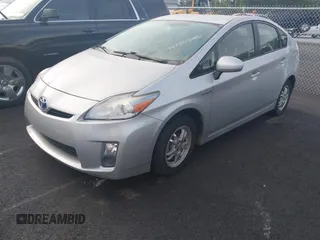 2010 Toyota Prius II with VIN JTDKN3DU8A0099922, listed as a IAAI auction lot 42186386 with 170,304 mi miles and . Bid and sale history available at DreamBid. Image 2.