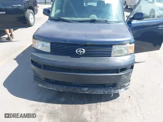 2005 Scion xB with VIN JTLKT334550197985, listed as a IAAI auction lot 42047397 with 250,302 mi miles. Bid and sale history available at carsss.com. Image 6.