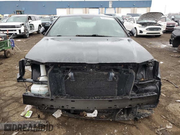 2014 Chrysler 300 S with VIN 2C3CCABG1EH361149, listed as a Copart auction lot 49655575 with Not Provided miles and Clean Title. Bid and sale history available at DreamBid. Image 5.