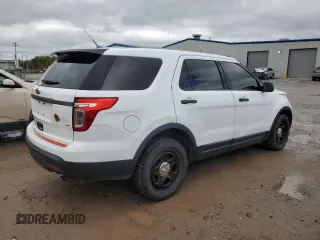 2014 Ford Utility Police Interceptor with VIN 1FM5K8AR4EGC61167, listed as a Copart auction lot 76573664 with 165,083 mi miles and Salvage Title. Bid and sale history available at carsss.com. Image 3.