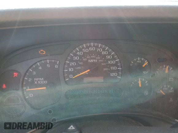 2005 Chevrolet Avalanche Z66 с VIN 3GNEC12Z45G291949, выставлен на аукционе Copart как лот 52638025 с пробегом 213 429 миль миль и Списание • Salvage title. История ставок и продаж доступна на DreamBid. Изображение 9.