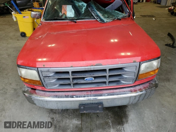 1996 Ford F-250 with VIN 1FTEF25Y1TLA59396, listed as a Copart auction lot 84289034 with Not Provided miles and Non Repairable. Bid and sale history available at carsss.com. Image 12.