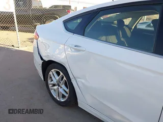 2016 Ford Fusion SE with VIN 3FA6P0H76GR263262, listed as a IAAI auction lot 41681035 with 147,430 mi miles. Bid and sale history available at carsss.com. Image 6.