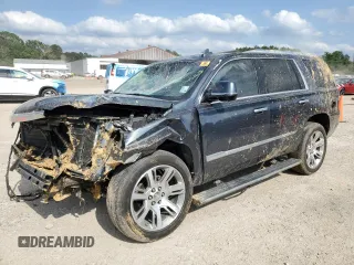 2019 Cadillac Escalade Premium Luxury z VIN 1GYS3CKJ8KR301020, wystawiony jako Copart lot #57452675 z przebiegiem Nie podano mil oraz Szkoda całkowita • Salvage title. Historia ofert i sprzedaży dostępna na DreamBid. Obrazek 1.