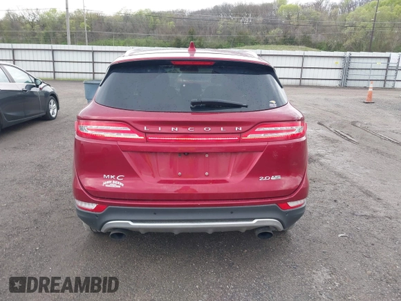2015 Lincoln MKC z VIN 5LMCJ2A97FUJ06166, wystawiony jako IAAI lot #42098799 z przebiegiem 155 916 mil mil oraz . Historia ofert i sprzedaży dostępna na DreamBid. Obrazek 16.
