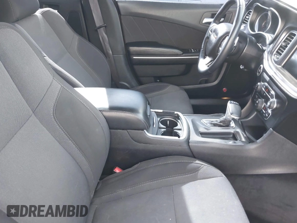 2015 Dodge Charger SXT with VIN 2C3CDXHG4FH890684, listed as a IAAI auction lot 41896958 with 118,140 mi miles and . Bid and sale history available at DreamBid. Image 5.