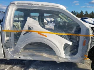 2022 Ford F-150 XL z VIN 1FTEX1EBXNKF15858, wystawiony jako IAAI lot #41478000 z przebiegiem 14 447 mil mil oraz . Historia ofert i sprzedaży dostępna na DreamBid. Obrazek 19.