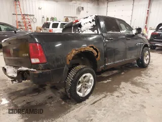 2010 Dodge 1500 SLT z VIN 1D7RV1CT5AS141209, wystawiony jako IAAI lot #41548723 z przebiegiem 154 767 mil mil oraz . Historia ofert i sprzedaży dostępna na DreamBid. Obrazek 4.