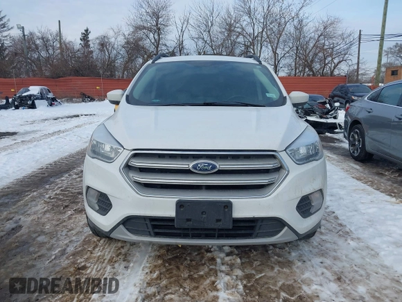 2018 Ford Escape SE with VIN 1FMCU0GD1JUC48757, listed as a IAAI auction lot 41631583 with 80,700 mi miles. Bid and sale history available at carsss.com. Image 12.