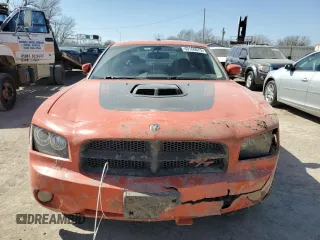 2008 Dodge Charger R/T with VIN 2B3LA53H78H237621, listed as a Copart auction lot 49160675 with 163,251 mi miles and Salvage Title. Bid and sale history available at carsss.com. Image 5.
