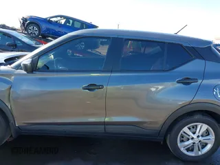 2020 Nissan Kicks S with VIN 3N1CP5BV5LL550531, listed as a IAAI auction lot 41388875 with 23,865 mi miles. Bid and sale history available at carsss.com. Image 14.
