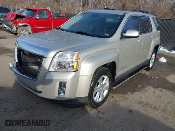 2013 GMC Terrain SLE with VIN 2GKFLSE36D6233821, listed as a IAAI auction lot 41662874 with 136,333 mi miles. Bid and sale history available at carsss.com. Image 2.