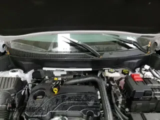 2026 Chevrolet Equinox FWD LT z VIN 3GNAXHEG5TL132433, wystawiony jako Copart lot #83807735 z przebiegiem 5 050 mil mil oraz Szkoda całkowita • Salvage title. Historia ofert i sprzedaży dostępna na DreamBid. Obrazek 15.