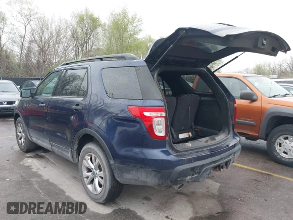 2011 Ford Explorer with VIN 1FMHK8B87BGA40127, listed as a IAAI auction lot 41912489 with 228,512 mi miles and . Bid and sale history available at DreamBid. Image 3.