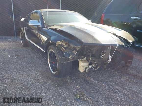 2006 Ford Mustang GT Deluxe with VIN 1ZVFT82H365148851, listed as a IAAI auction lot 41879208 with 150,095 mi miles. Bid and sale history available at carsss.com. Image 1.